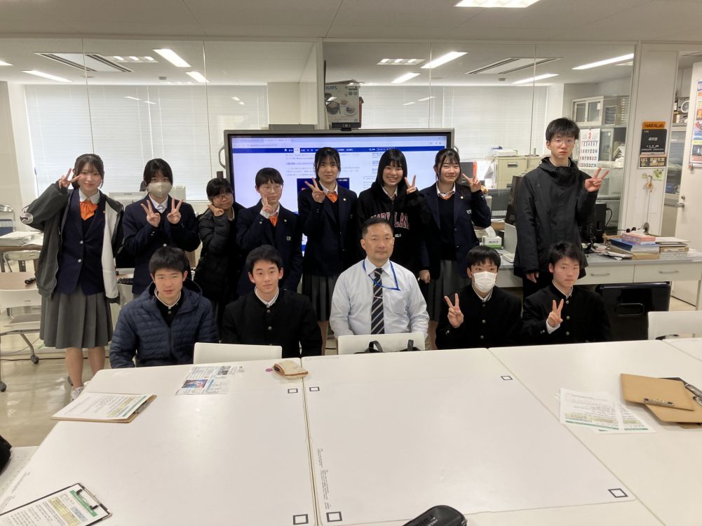 武生東高等学校　Hino・Quest（福井工業大学で生物系および化学系の実験を行いました。）