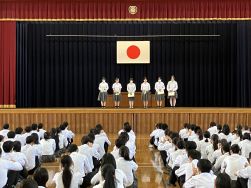 1学期の終業式が行われました 
